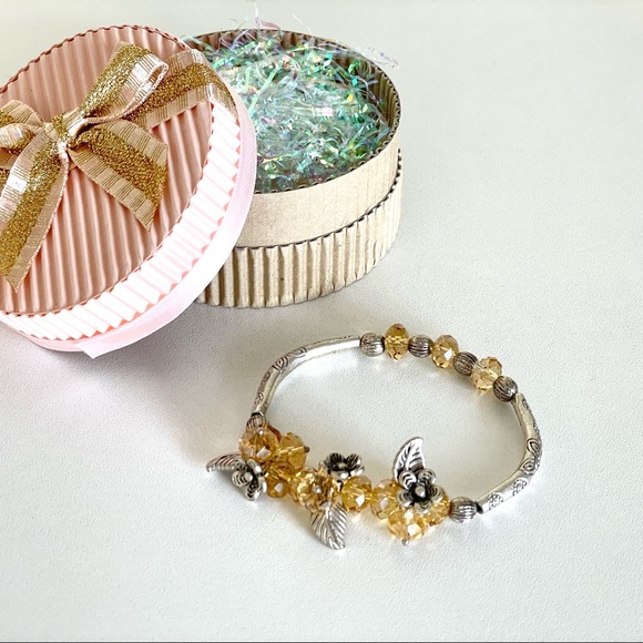 NEW Yellow Crystal Bracelet with Box - Picture 5 of 11